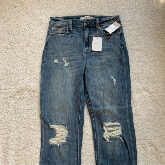 Zoey Mom Jean New With Tags Size 28 ultra high rise in Medium Wash - Picture 9 of 15